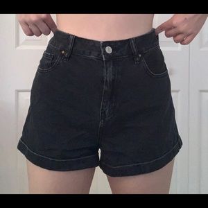 PacSun black-wash shorts!